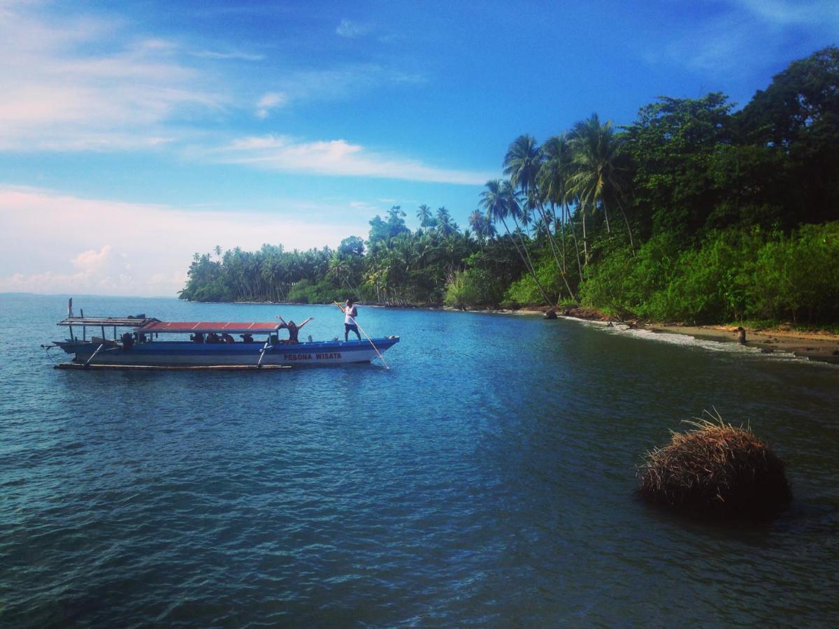 Pristine Paradise Dive Resort - Togean Islands, Una Una Pulau Unauna Exteriör bild